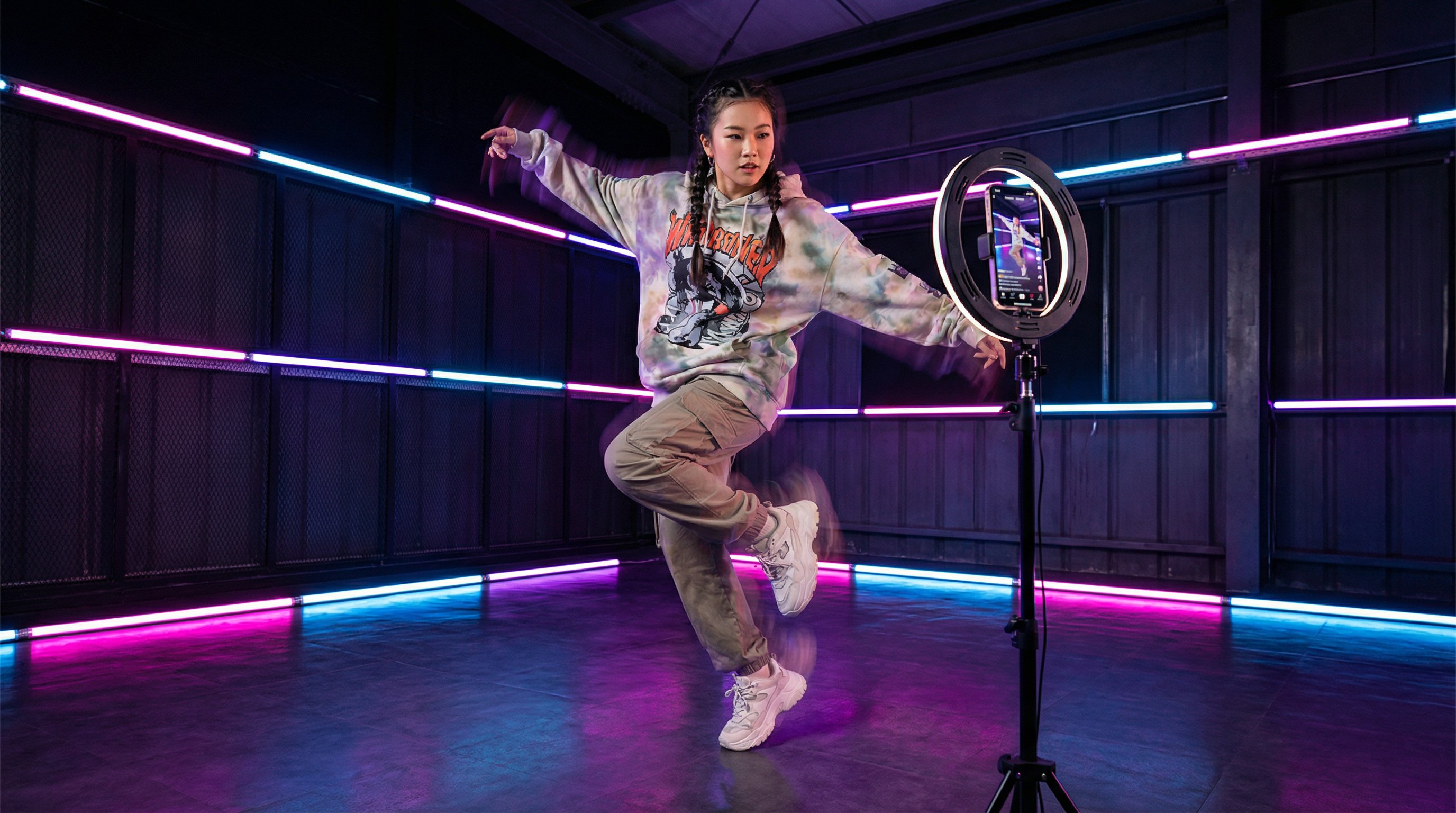 17c一起草舞蹈视频